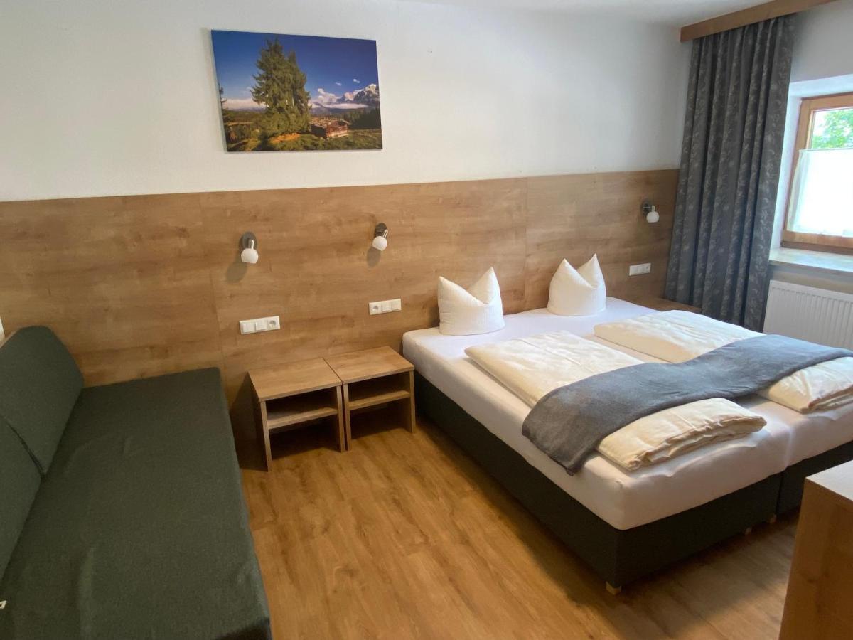 Frankenhof Hotel ชาร์นิทซ์ ภายนอก รูปภาพ