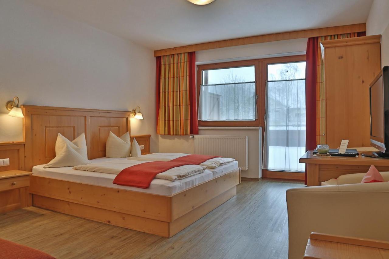 Frankenhof Hotel ชาร์นิทซ์ ภายนอก รูปภาพ